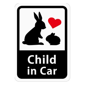 Child in Car 「うさぎの親子」 車用ステッカー (再剥離ステッカー)