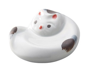 陶器箸置　猫　ｸﾞﾚｲ【日本製　　おしゃれ】