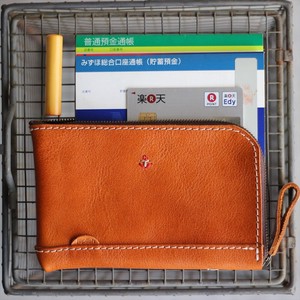 印鑑・カードポケット有りのレザーの通帳ケース　お客様の声から誕生の人気製品　日本製 革製品 全5色