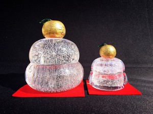 麻炭ガラス「もっちり」大 (橙金箔)/ガラス鏡餅