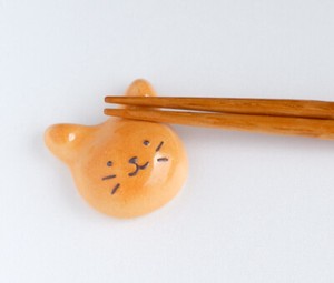 Chopsticks Rest Cat