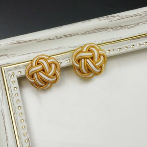 Pierced Earringss White Mizuhiki Knot 10-Karat Gold