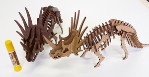 【日本製】奥越恐竜模型（トリケラトプス3D）・レーザー加工