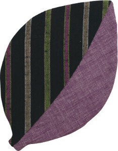 遠州綿紬を使用した定番の木の葉型でリバーシブルなコースター　葉っぱコースター 16番色