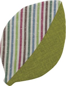 遠州綿紬を使用した定番の木の葉型でリバーシブルなコースター　葉っぱコースター 33番色