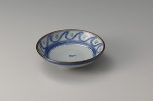 Main Plate Porcelain Seigaiha Made in Japan