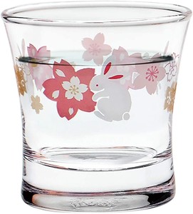 酒杯　えんぎもの  杯（うさぎと桜柄）  【日本製  オシャレ  ガラス】