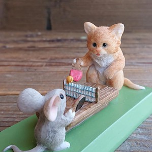 ネコとネズミ　卓球