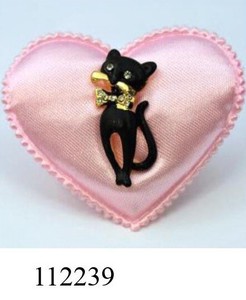 【ピンブローチ】ピンブローチ 黒猫 112239
