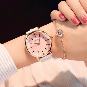 デザイン 女性 腕時計 高級 クォーツ時計 人気ブランド レディースレザー腕時計 YMA2409