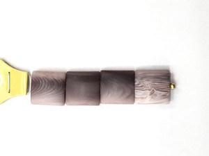 【日本製】棒管ビーズ　12x12mm　カラー：ケシバイオレット　四角