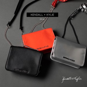 Kendall+Kylie MIA ≪ ケンダルアンドカイリー ミア ≫　旅行