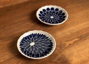 千重菊　菊形35皿　12cm【日本製　小皿　プレート　和食器　陶器　織部】ヤマ吾陶器