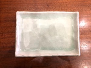 白雲7寸長角皿　【陶器・食器・瀬戸焼・日本製】