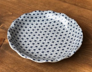 波型5.0皿　藍染麻の葉　11cm【日本製　盛付皿　取皿　丸皿　中皿　和食器　陶器　織部】ヤマ吾陶器