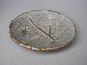 盛皿 大皿 中皿 プレート 和陶器 和モダン / 加藤清之作　鼠志野7.5寸皿