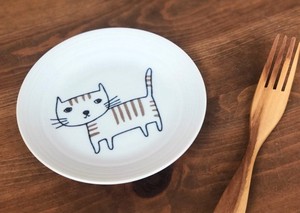 ねこまるけ　ボンヤリ猫ちゃん　4.5皿　14cm【日本製　取り皿　ケーキ皿　和食器　陶器　織部】ヤマ吾陶器