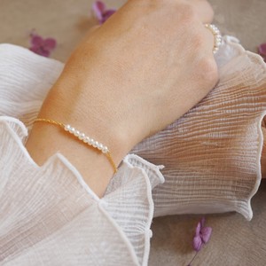 〔14kgf〕淡水パールラインブレスレット　(pearl bracelet)