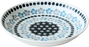 Main Plate Flower Blue M Made in Japan