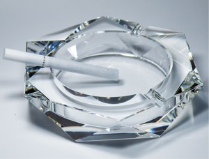 クリスタルガラス灰皿 ヘキサゴンカット