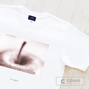 ユニセックス・プリントTシャツ　"赤林檎"　ホワイト　半袖 フォト Tシャツ