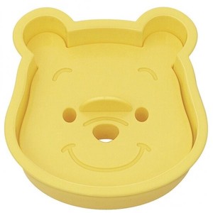 Cookie Cutter Pooh