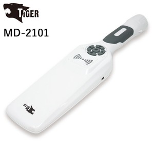 【即納】TIGER 超高感度 ハンディ 金属探知器 USB充電 USB直結 単3電池 兼用型 1年間品質保証 　MD-2101