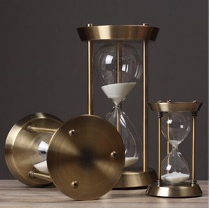 金属時間砂時計　1個　ゴールド15分　振り子タイマー　砂タイマー　木製時間ガラス時計 ZJEB1565