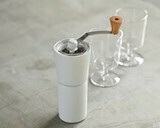 【特価品】ハリオ(HARIO) S-CCG-2-W Ceramic Coffee Grinder
