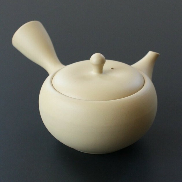 常滑焼（とこなめやき） 高資窯（たかすけかま）白泥菊丸急須 さ