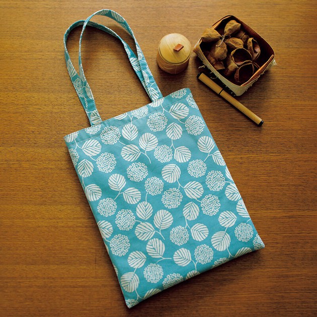 ぺたんこトートバッグ材料キット【手作りキット】の商品ページ