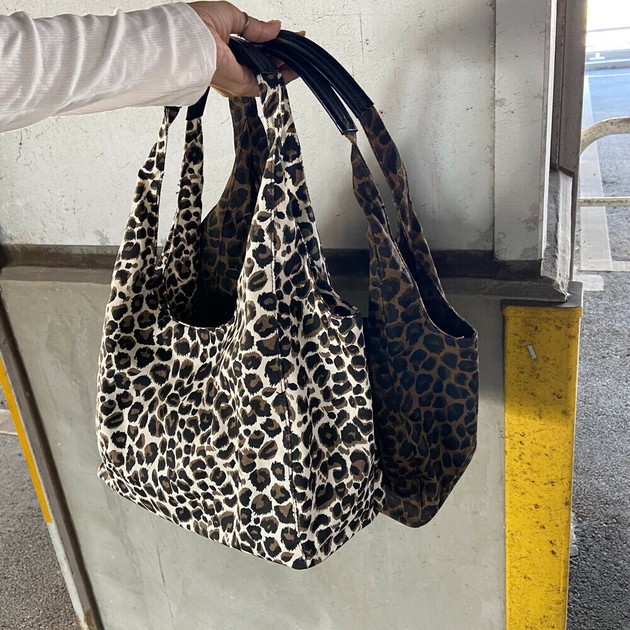 SHE Tokyo Jenny leopard 38サイズ　未使用品　タグ付き BAPE® LADIES'】 WILD LEOPARD PATTERN SWEAT SKIRT 2025年8月2