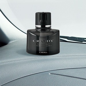 【グランディー ブラック】プレミアム感のある洗練された魅力的な香り。　車用リキッド芳香剤