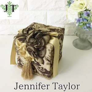 JENNIFER TAYLOR Toilet Paper Box eric