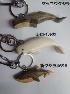 KN*手作り組み木 　海のキーホルダー　イルカ　亀　クジラ　サメ  マグネット　木製