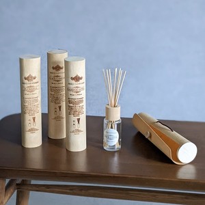 FRAGRANCE DIFFUSER IN WOODEN CASE