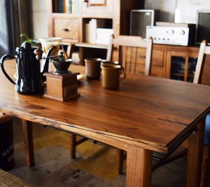 ダイニングテーブル テーブル 幅130 カフェテーブル 食卓テーブル 天然木 棚付き ティンバー
