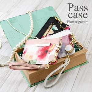 Ring Motif Attached Commuter Pass Holder Ladies Card Holder