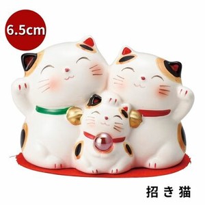 Seto ware Animal Ornament MANEKINEKO White Cat 6.5cm