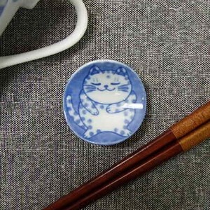 にゃん丸型箸置きブチ 陶器 日本製 美濃焼 猫 置物 インテリア