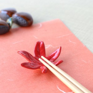 もみじ　赤　箸置き　日本製