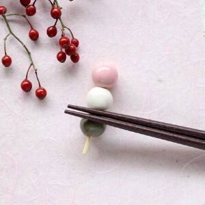 Chopsticks Rest Tri-Colored Dumpling