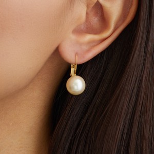 耳环 宝石 珍珠 简洁 日本制造