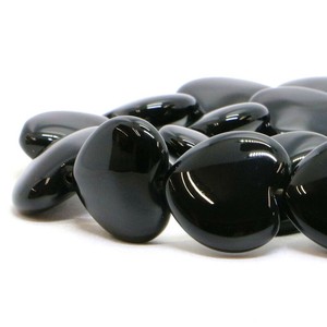 オニキス【ハート】20mm（厚み7mm）【天然石ビーズ・パワーストーン・1連販売・ネコポス配送可】
