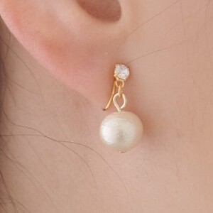 金耳针耳环（黄金） 棉 宝石 珍珠 正装 日本制造