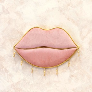 【SALE】クラシカルアクセサリーホルダー［ LIPS ］