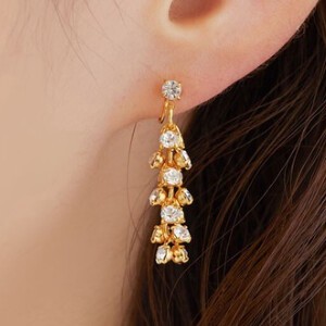 Clip-On Earrings Gold Post Earrings Bijoux Jewelry Rhinestone Made in Japan