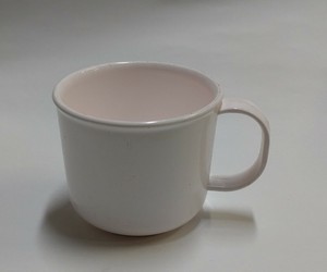 子供用マグカップ　　WH