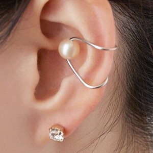 Clip-On Earring Gold Post Pearl Reversible Ear Cuff Made in Japan