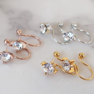 Clip-On Earrings Gold Post Earrings Jewelry Formal Simple 1 tablets Made in Japan